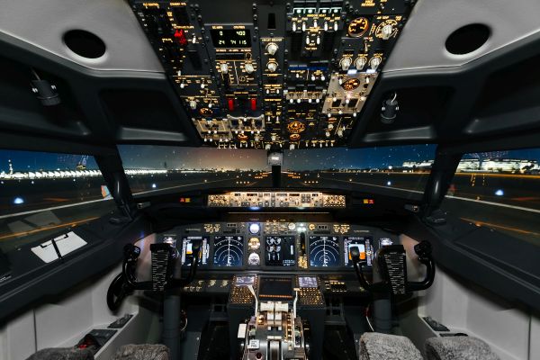 TFT-aero-dubai-flight-simulator