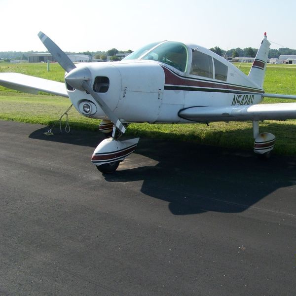 1971 Piper Cherokee 140. View from the front