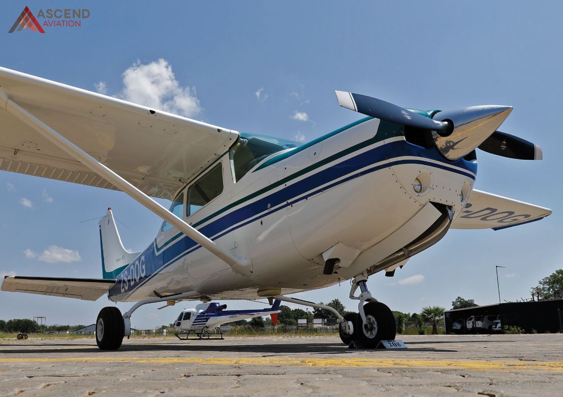 1978 Cessna 182RG Single Engine Piston Airplane For Sale on AvPay by Ascend Aviation. Landing gear