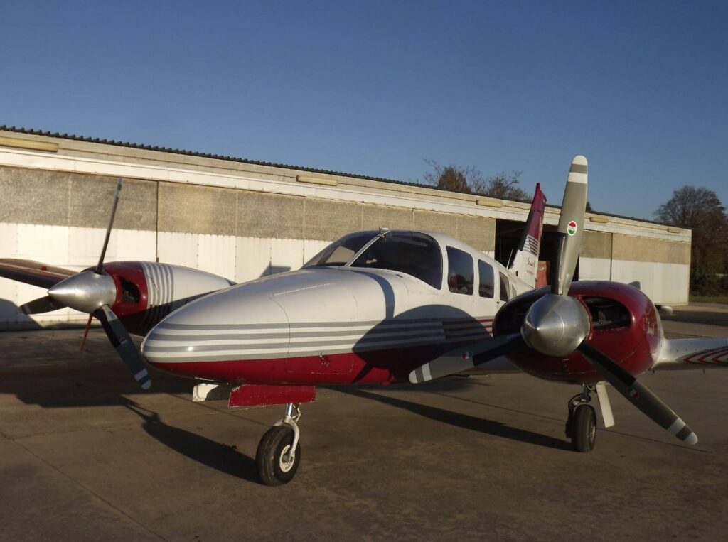 1978 Piper PA34 200T Seneca II (I-PREM) Multi Engine Piston Aircraft For Sale From Aeromeccanica SA On AvPay aircraft exterior front left