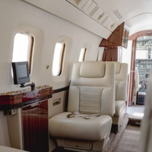 1990 Gulfstream Astra For Sale. Passenger seating-min