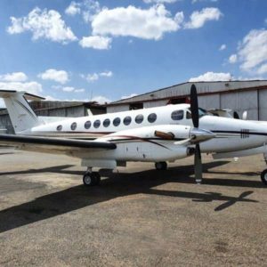 1991 Beechcraft King Air 350 Turboprop Aircraft For Sale stationary right wing