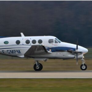 1992 BEECHCRAFT KING AIR C90B for sale by Flying Smart. Take off run