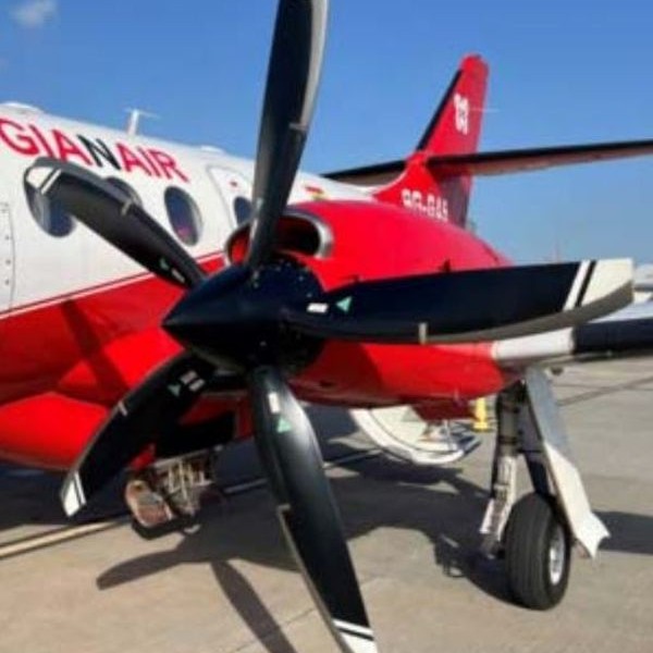 1993 BAE Jetstream 32EP Turboprop Aircraft For Sale From nineteen100 On AvPay left side of aircraft left propeller