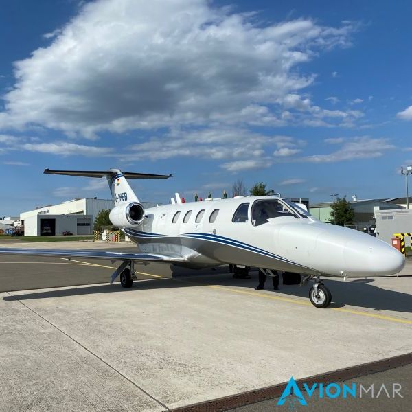 1994 Cessna Citation 525 Private Jet For Sale By AVIONMAR On AvPay front right of aircraft