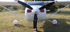 1999 Cessna 182S Skylane Single Engine Piston Aircraft For Sale From Aircraft For Africa On AvPay aircraft exterior propeller
