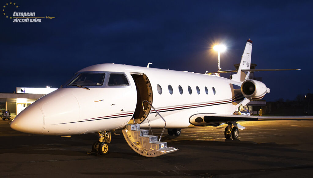 2003 Gulfstream G200 Private Jet For Sale (OY-IUV) From European Aircraft Sales On AvPay aircraft exterior front left