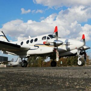 2005 Beechcraft C90B Turboprop Aircraft For Sale From Ascend Aviation on AvPay fornt right low