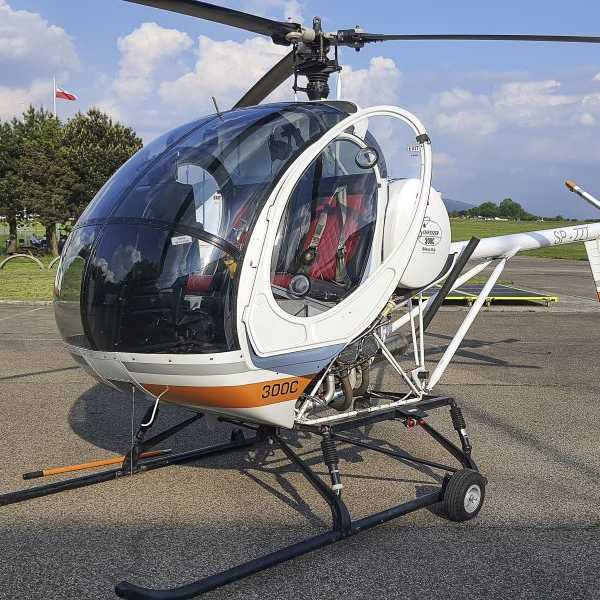 2005 Schweizer 300C Piston Helicopter For Sale On AvPay 17