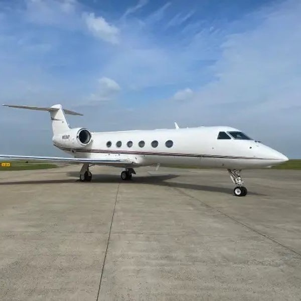 2008 Gulfstream G450 Jet Aircraft For Sale From Duncan Aviation On AvPay front right of aircraft