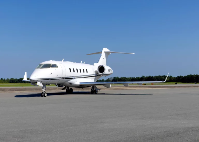 2011 Bombardier Challenger 300 For Sale In North Carolina (N883TR) front left