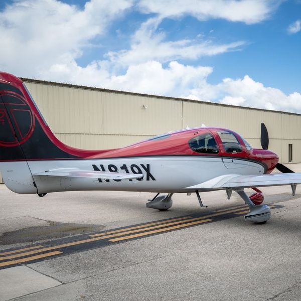 2012 Cirrus SR22T GTS G3 FIKI Single Engine Piston Aircraft For Sale from CK Aviation on AvPay right rear