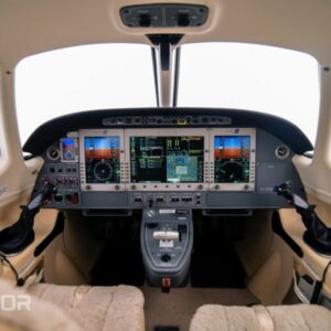 2014 ECLIPSE 550 for sale by AEROCOR. Cockpit-min