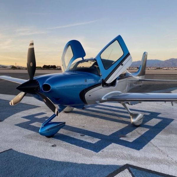 2015 Cirrus SSR22T G5 GTS Single Engine Piston Airplane For Sale on AvPay, by Lone Mountain Aircraft. Blue and Silver