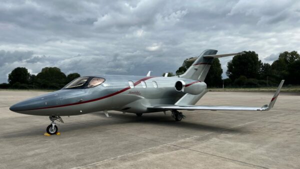 2016 HondaJet HA-420 APMG Private Jet For Sale From Rheinland Air Service on AvPay aircraft exterior front left