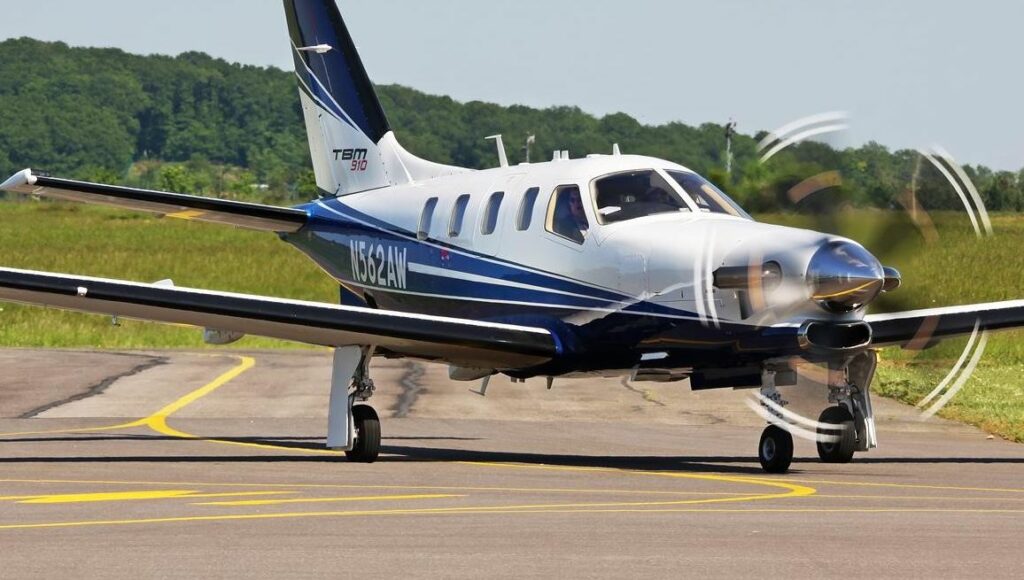 2017 Daher TBM 910 Turboprop Aircraft For Sale From Flying Smart Biggin Hill On AvPay aircraft exterior front right