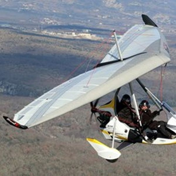 Air Creation BioniX² Wing in flight side on right
