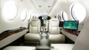 Aircraft Guide, Beechcraft KingAir 350i by BAS Business Aviation Services, on AvPay. Cabin entertainment