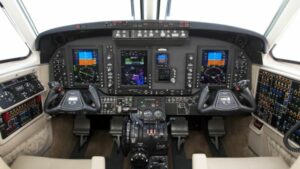 Aircraft Guide, Beechcraft KingAir C90GTx by BAS Business Aviation Services, on AvPay. Flight deck