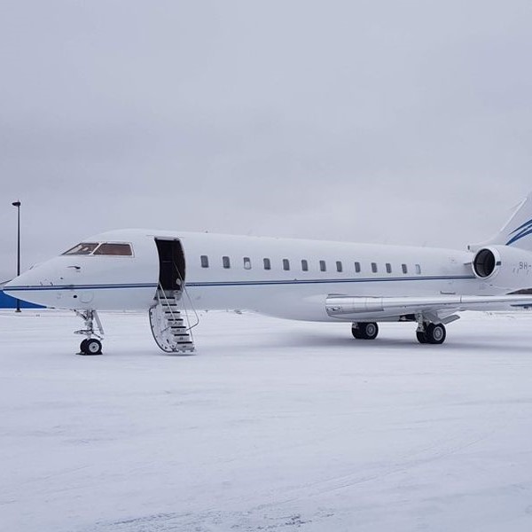 AvconJet Gallery. Bombardier Global 6000 in the snow