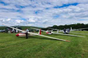 Bath, Wiltshire & North Dorset Gliding Club June Update Mid-Week Marvels at the Park 01st June 03rd June