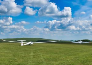 Bath, Wiltshire & North Dorset Gliding Club June Update Mid-Week Marvels at the Park 01st June 03rd June towed glider