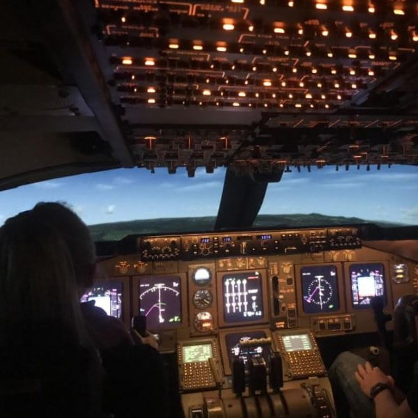 Boeing 747 Simulator 3-min