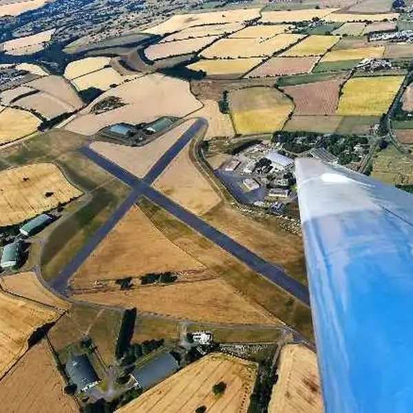 Bronze Gliding Experience From Cotswold Gliding Club On AvPay