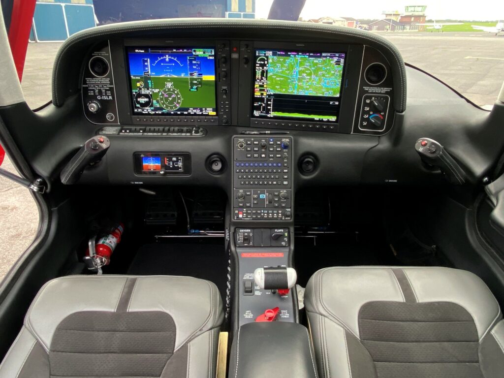 CK Aviation Receives Cirrus Training Centre Accreditation On AvPay cockpit
