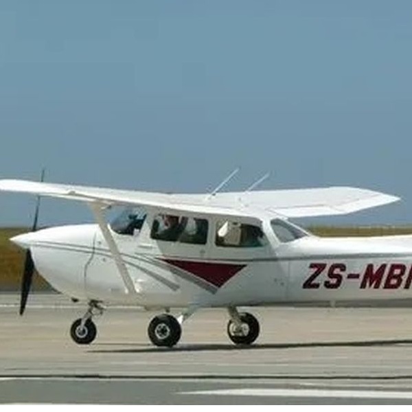 Cessna 172 Skyhawk For Hire at Algoa Flying Club in Port Elizabeth side on left wing