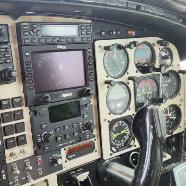 Cogedis Aviation Service console and instruments