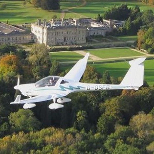 Diamond DA20 Katana For Hire with Oxfordshire Sport Flying