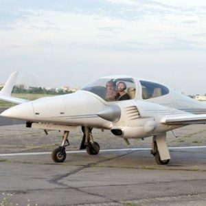 Jetzone Basic Experience Above the Skies of Warsaw and in the Diamond DA42 Simulator