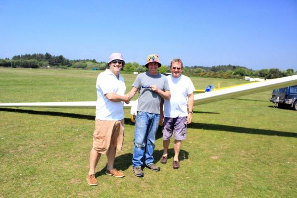  https://avpay.aero/wp-content/uploads/Dorset-Gliding-Club-1.jpg