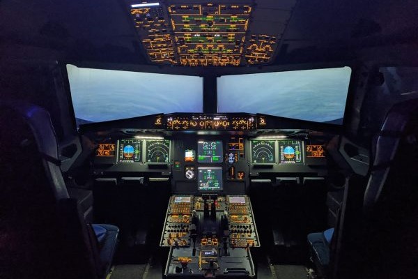  https://avpay.aero/wp-content/uploads/Flight-Simulator-Midlands-2-.jpg