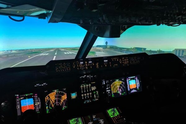  https://avpay.aero/wp-content/uploads/Flight-Simulator-Midlands-4.jpg
