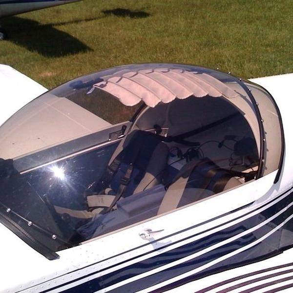 Fly-Tex Cockpitbeschattung installiert