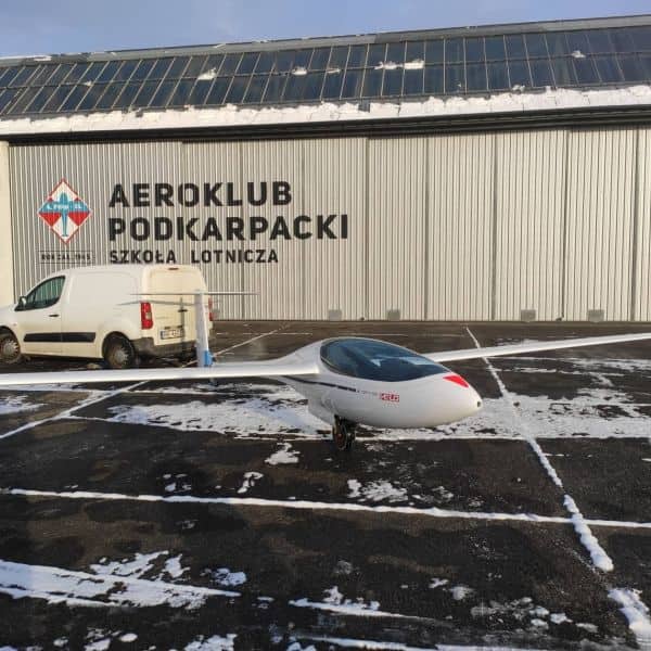 GP-Gliders-parked-in-front-of-Aeroklub-Podkarpacki-min