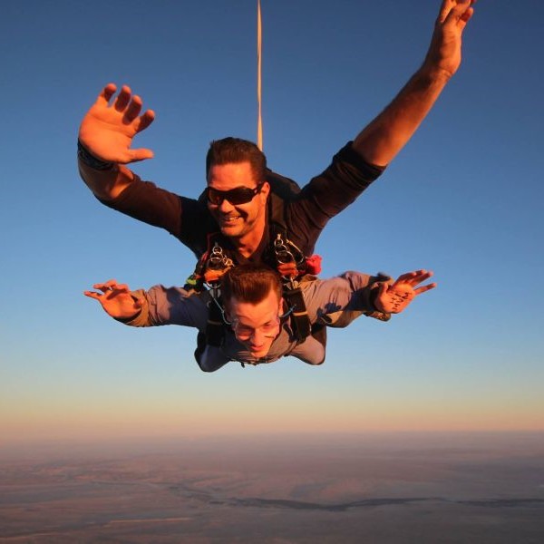 Experience Thrilling Skydiving in India