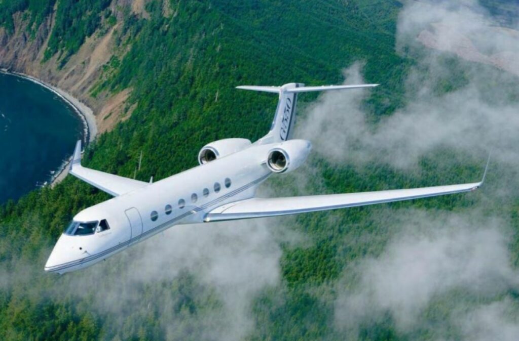 Gulfstream G550 Private Jet For Sale From Savback on AvPay aircraft exterior in flight
