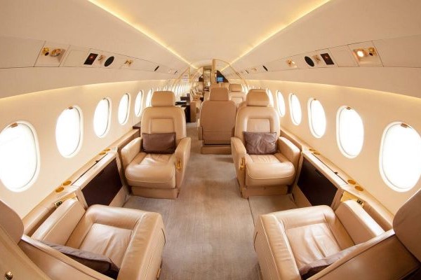  Jetclass-luxury-flight