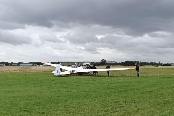  https://avpay.aero/wp-content/uploads/Lincolnshire-Gliding-Club-6-1.jpg