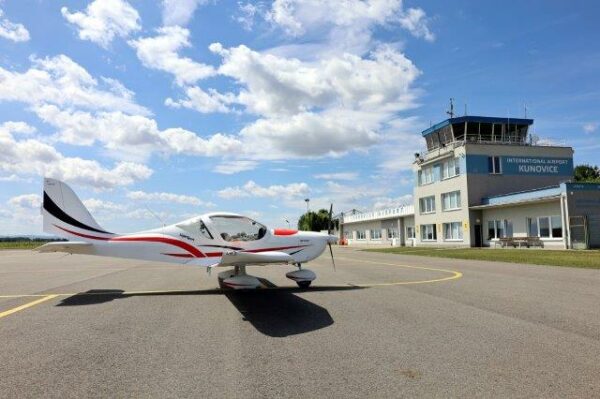 New Evektor Harmony LSA Light Sport Aircraft For Sale aircraft exterior right side