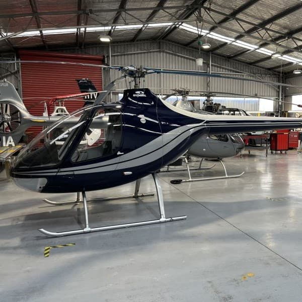 Pacific Aircraft Services. Helicopters in the hangar