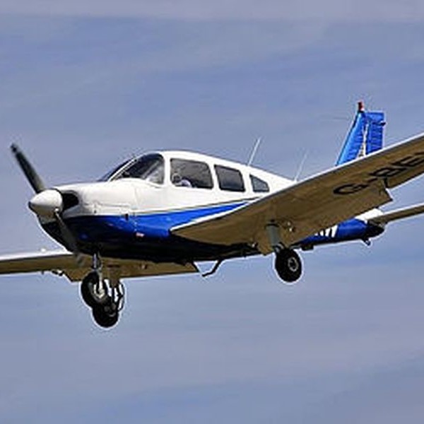 Piper Archer II G-BEXW For hire at Blackbushe Airport