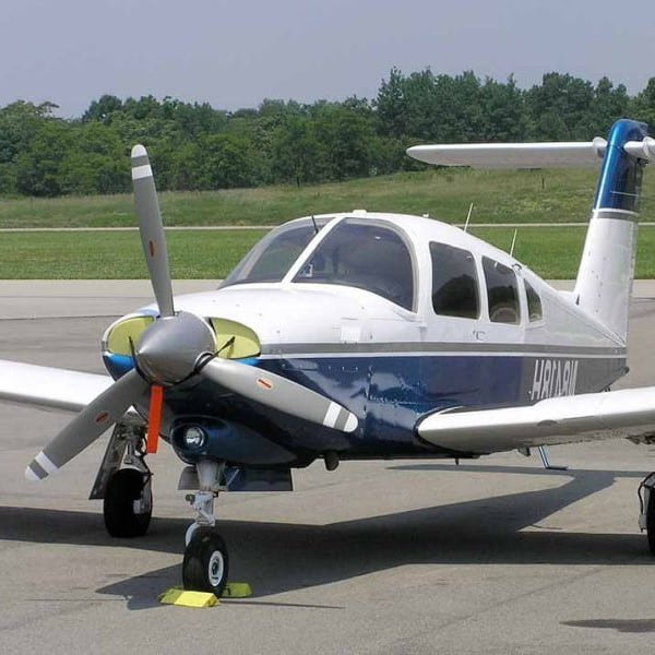 Piper PA28 Arrow IV For Hire from Ancona Airport, Italy
