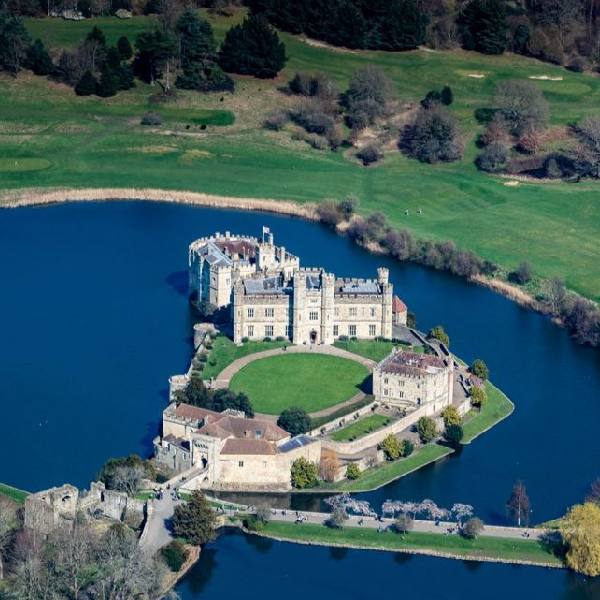 Sight Seeing Tours From Rochester Airport With Polar Helicopters leeds castle