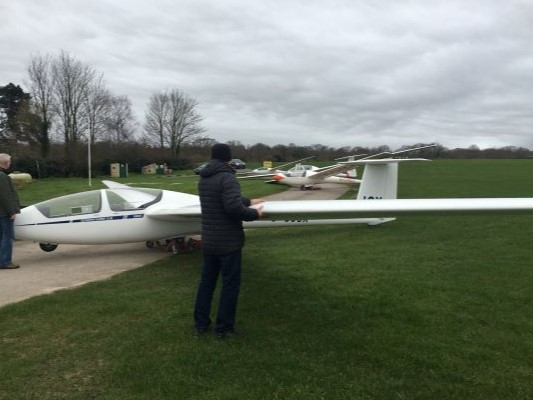  https://avpay.aero/wp-content/uploads/Southdown-Gliding-Club-6.jpg
