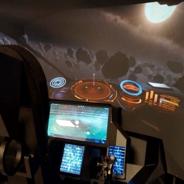 Space Flight Simulator-min
