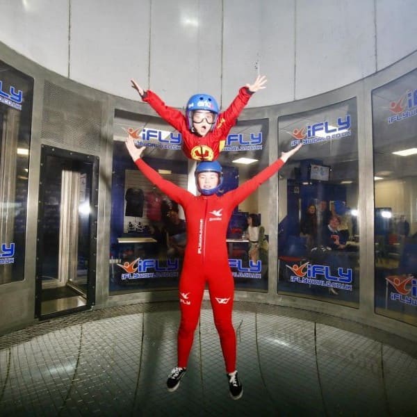 iFLY Indoor Skydiving Children's skydiving experience-min